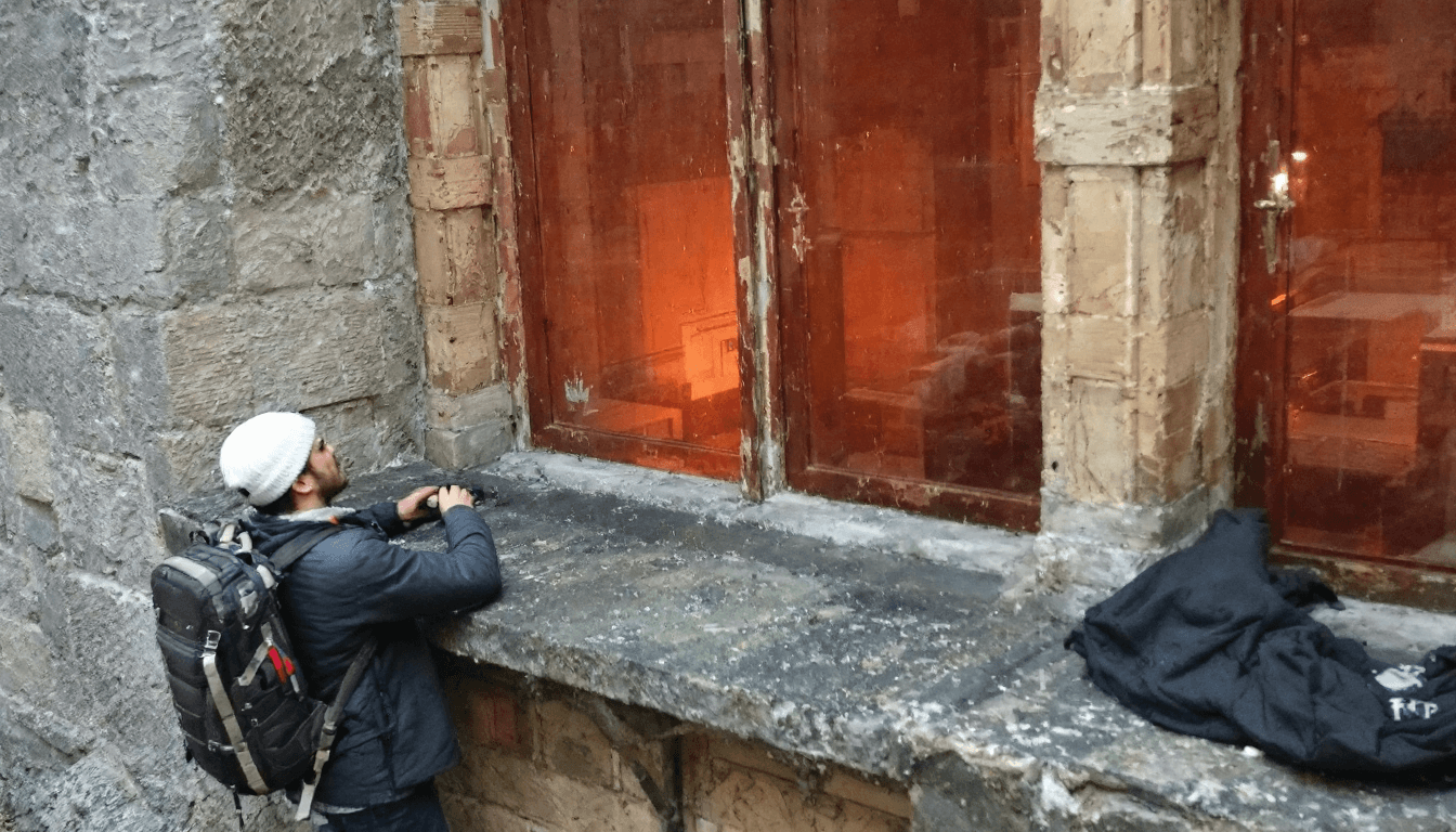 KI verarbeitet automatisch